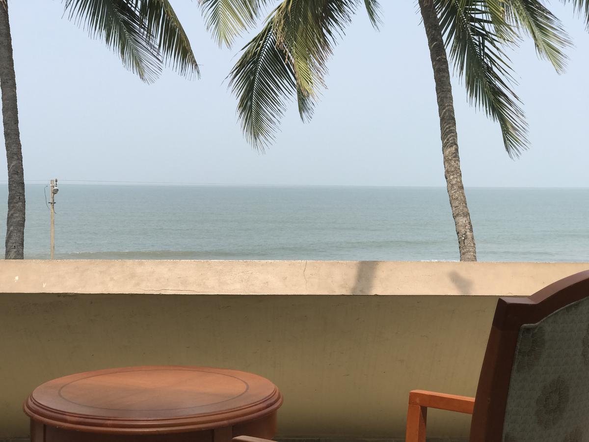 Marmara Beach House Hotell Kannur Exteriör bild