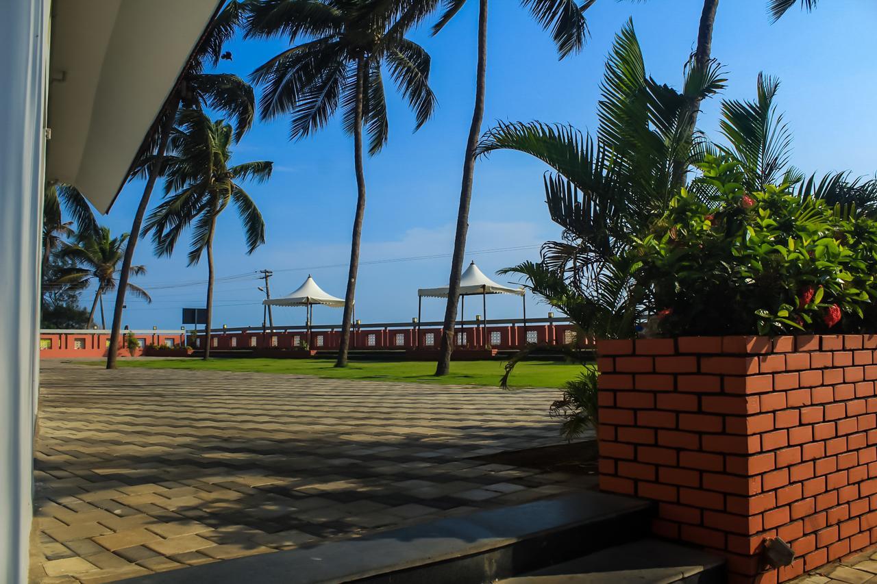 Marmara Beach House Hotell Kannur Exteriör bild